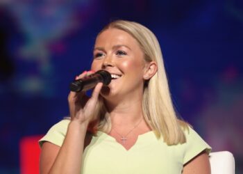 Karoline Leavitt said Trump is always the most well-read person in the room, and social media immediately disagreed with receipts