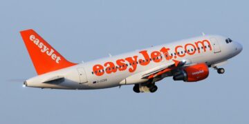 Couple forced to spend £800 after EasyJet abandons them at Milan airport