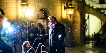 Donald Trump fires back at Wall Street Journal for calling him a sucker