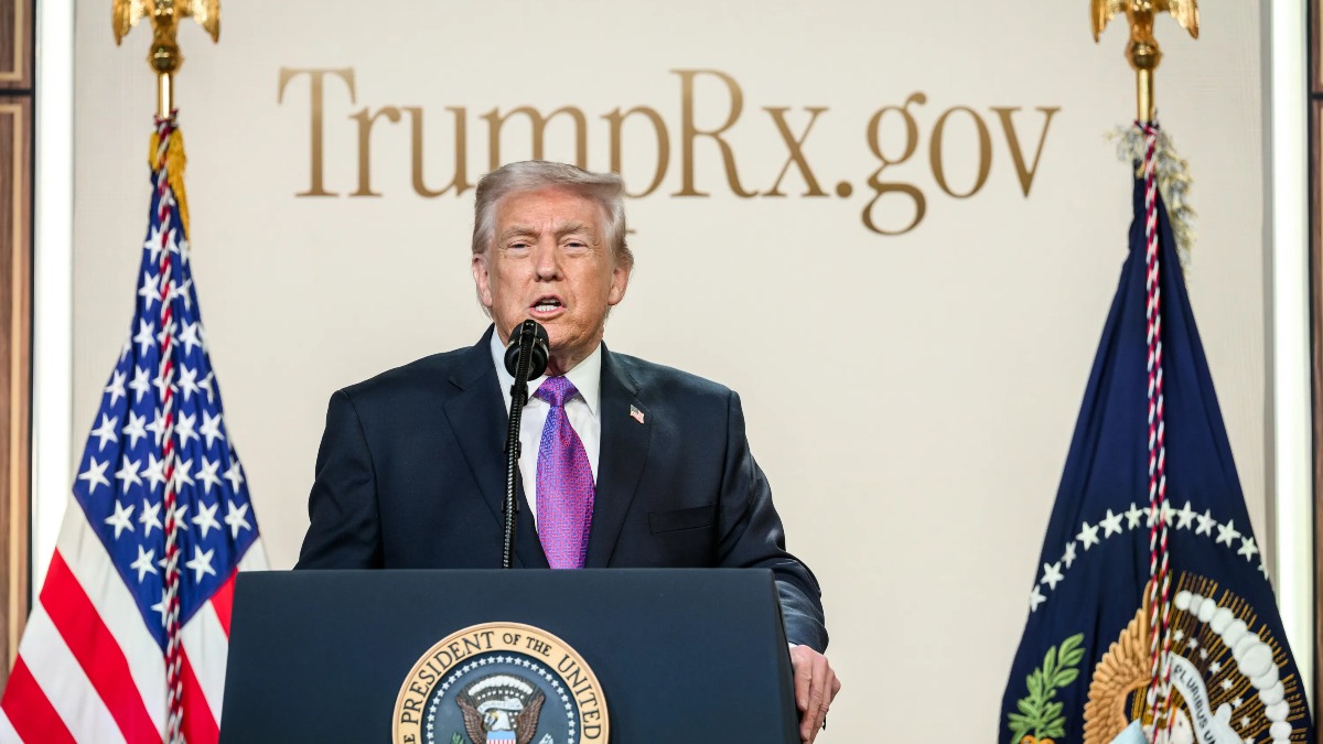 House Democrats introduce bill to remove Donald Trump via 25th Amendment