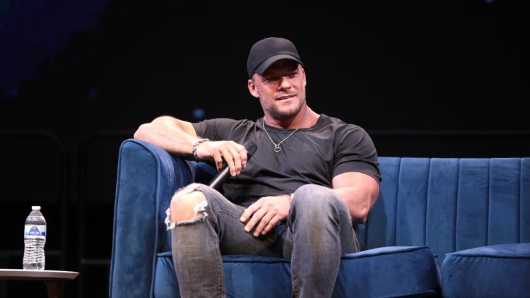 Photos show Alan Ritchson walked away from street brawl nearly unscathed, but neighbor took the real damage