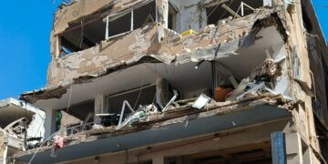 Trump warns Iran of 'Power Plant Day' and 'Bridge Day' if Strait of Hormuz stays closed 4 Trump warns Iran of 'Power Plant Day' and 'Bridge Day' if Strait of Hormuz stays closed