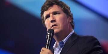 Tucker Carlson admits he misled people by backing Donald Trump