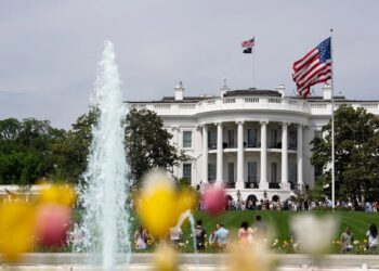 White House ballroom brief slams critics, echoes Trump's posts