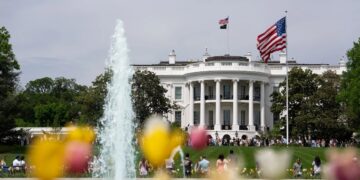 White House ballroom brief slams critics, echoes Trump's posts