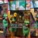 Customer claims Starbucks employee refused to serve crying autistic son. Then she demanded to see the store's policy 8 Customer claims Starbucks employee refused to serve crying autistic son. Then she demanded to see the store's policy — stills from the TikTok posted by Imaan Up
